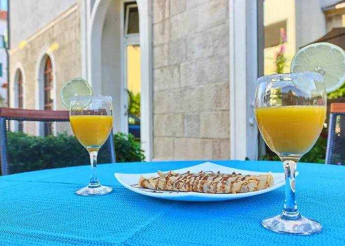 Prestige Lux Апартаменты