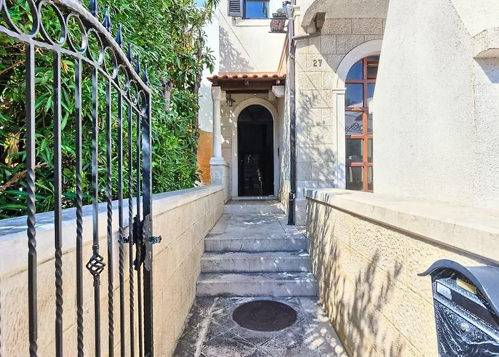 Prestige Lux Lejlighed