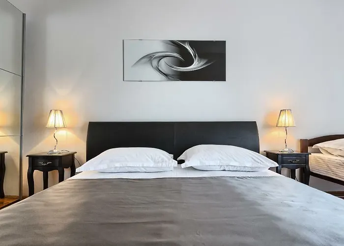 Prestige Lux * Split