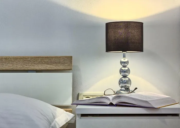 Prestige Lux * Split